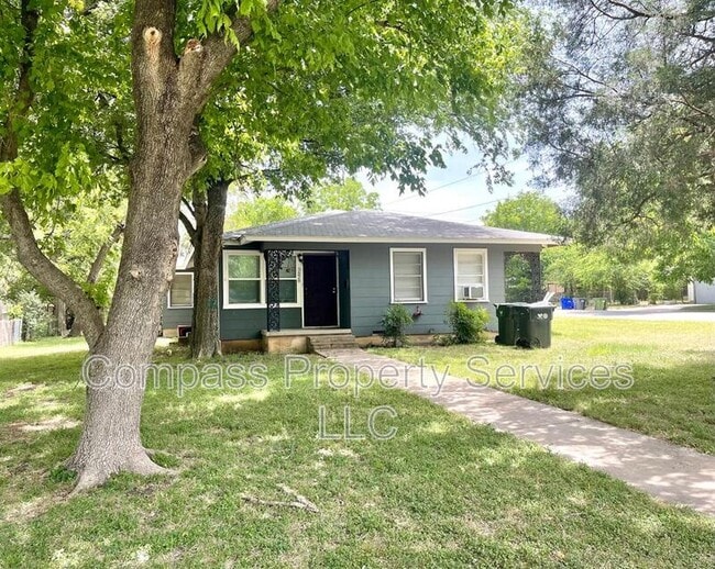 Building Photo - 3828 Colcord Ave