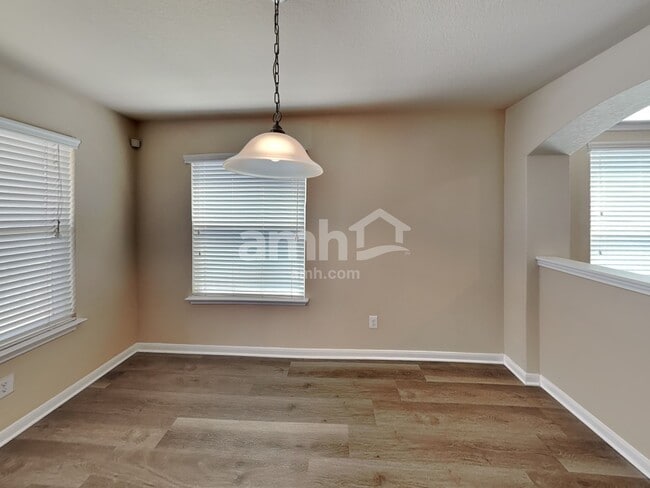 Building Photo - 774 Wolfeton Way