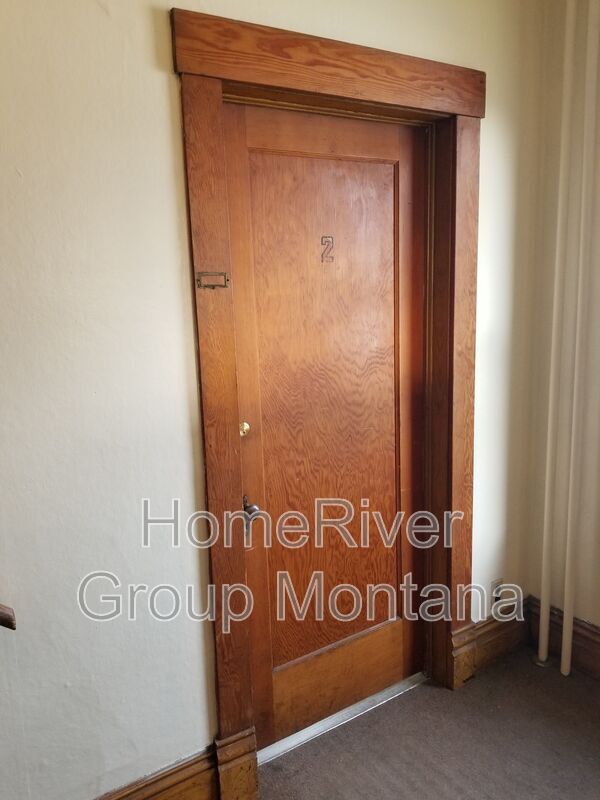 Foto del edificio - 334 W Alder St