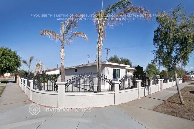 Building Photo - 10782 Rose St