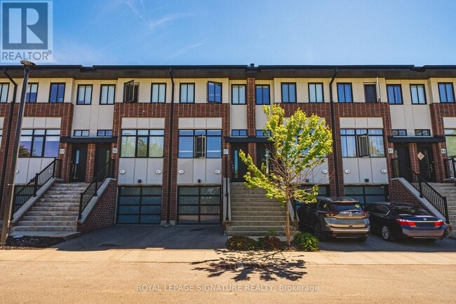 Building Photo - 57 Markle Cres