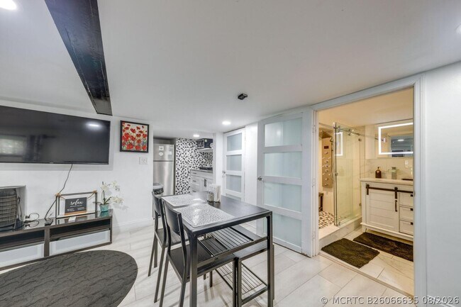 Foto del edificio - 3609 SW 58th Ave