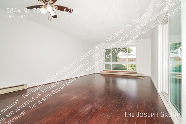 Foto del edificio - 5844 NE 75th St