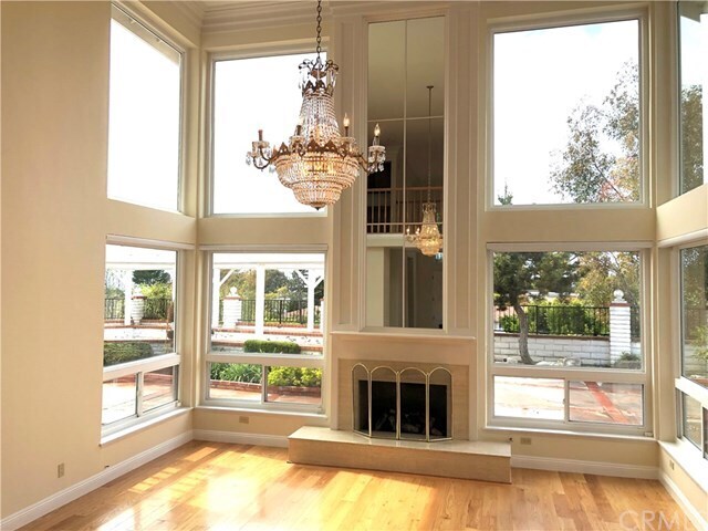 Building Photo - 35 Horseshoe Ln