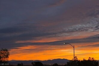 Building Photo - 9004 Litchfield Ave