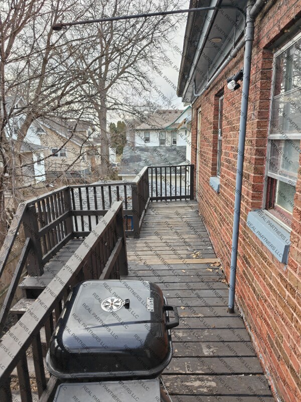 Foto del edificio - 417 W 14th St