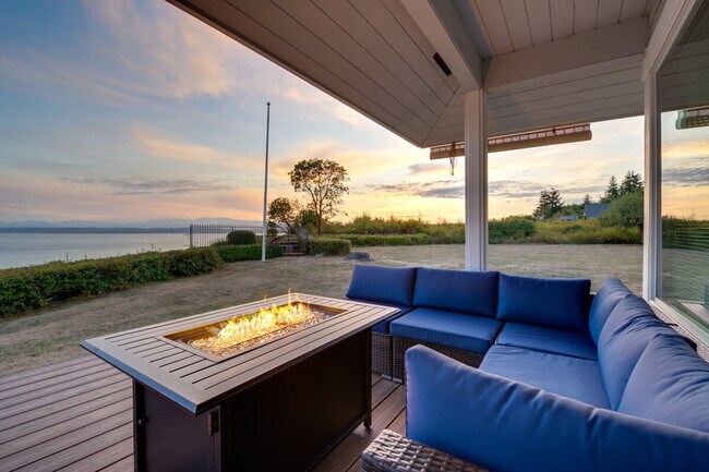 Foto del edificio - 474 Vista Rd