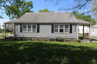 Building Photo - 2702 Howell Terrace