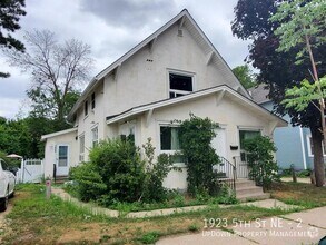 Building Photo - 1923 5th St NE