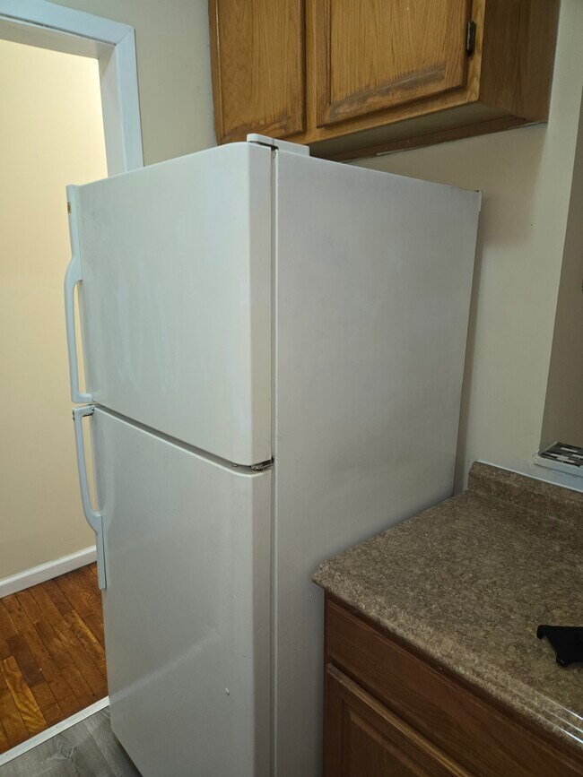 Foto del edificio - 1119 Forest Ave