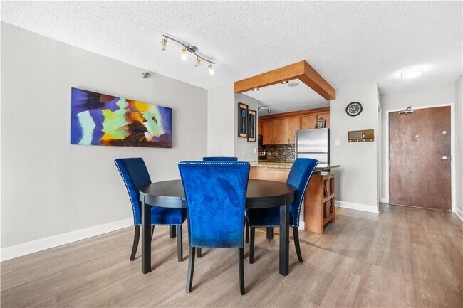 Foto del edificio - 375 Ralph McGill Blvd NE