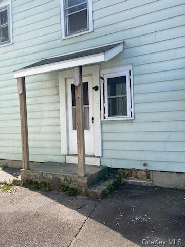 Building Photo - 9 1st St