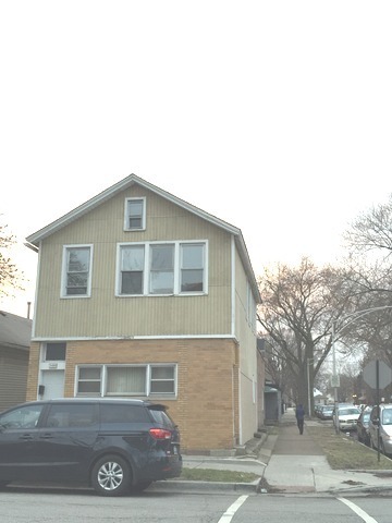 Foto principal - 3400 S Lituanica Ave