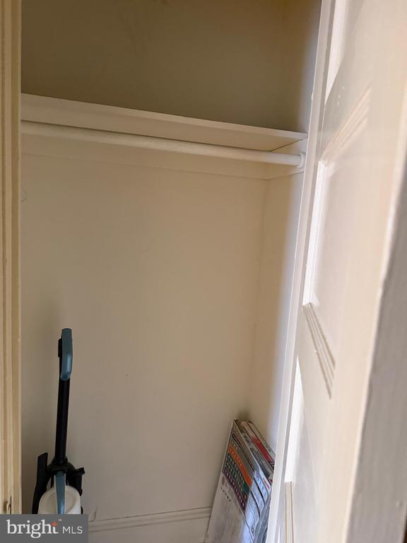 Building Photo - 3 S Church St