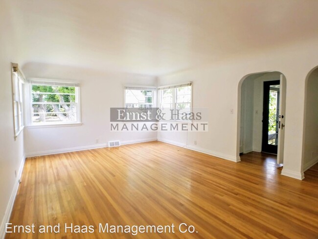 Building Photo - 2 br, 1 bath House - 3619 Olive Ave