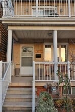 Building Photo - 803 Lansdowne Ave