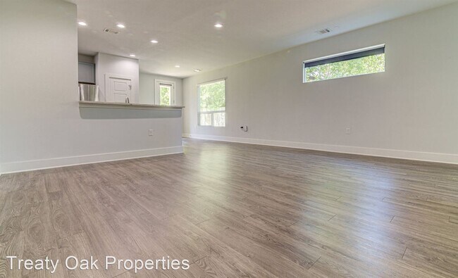 Foto del edificio - 3 br, 2.5 bath House - 3317 Blumie St Unit-B