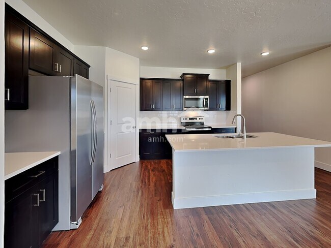 Foto del edificio - 5045 W White Ash Ct