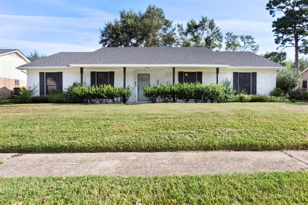 Primary Photo - 5934 Greenmont Dr