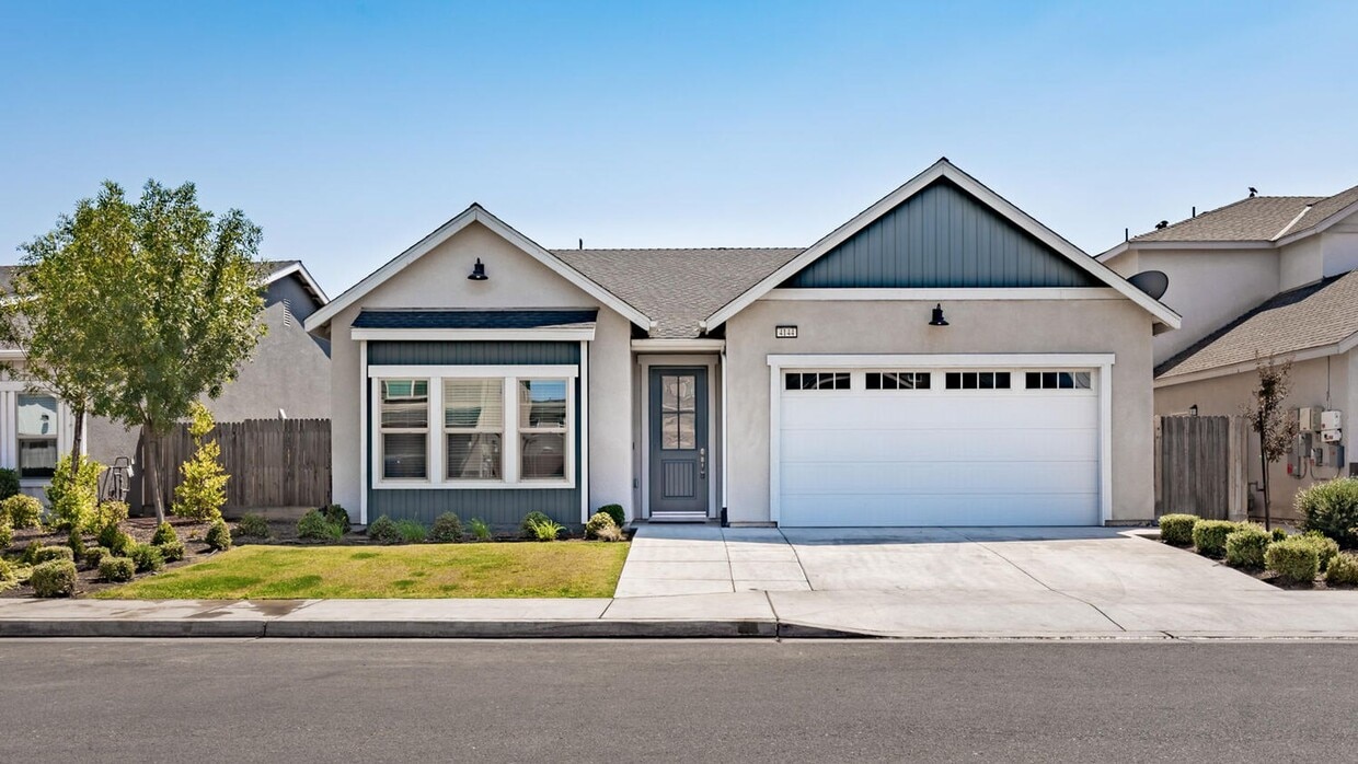 4144 Alamos Ave, Clovis, CA 93619 House Rental in Clovis, CA