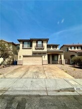 Building Photo - 3012 Jacaranda Dr