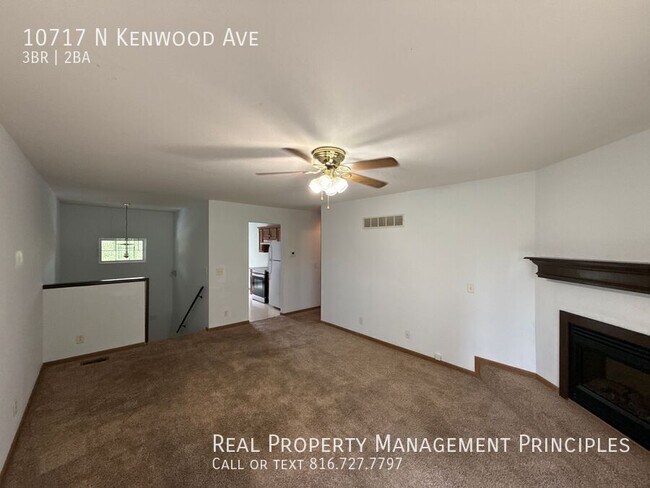 Foto del edificio - 10717 N Kenwood Ave