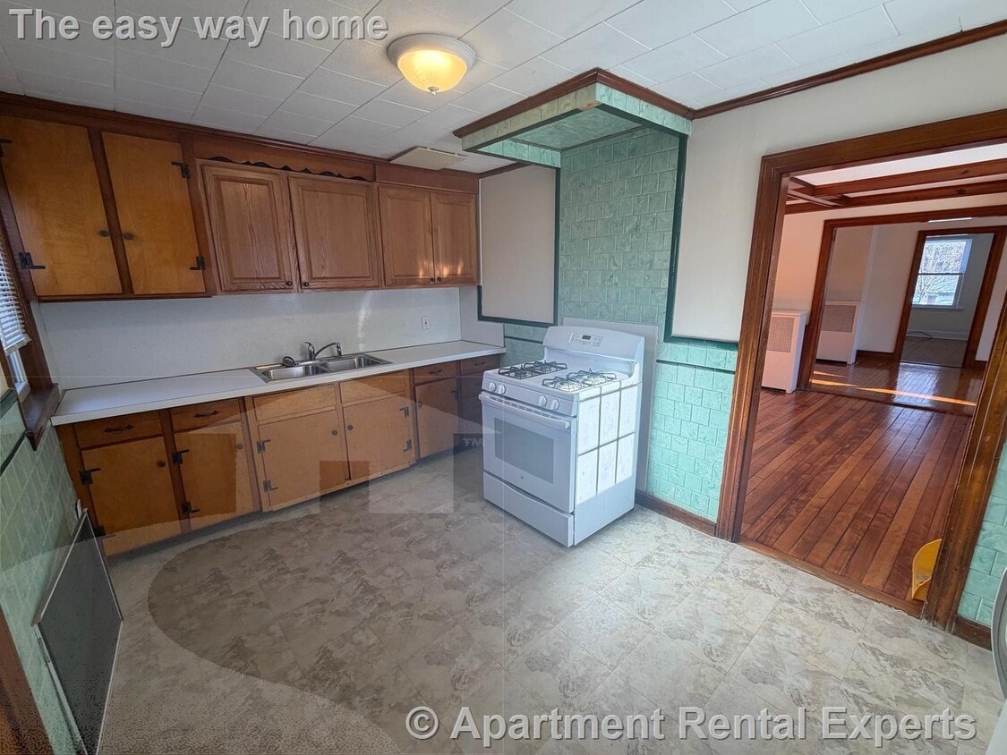 Photo - 23 Ashland St Unit #1