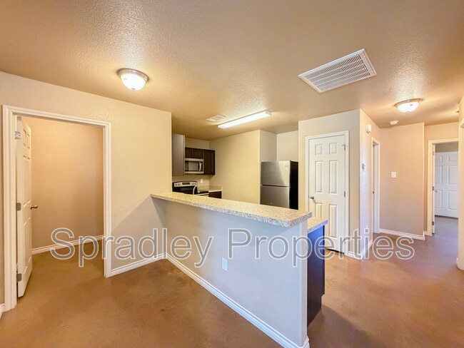 Building Photo - 1538 Brady Way