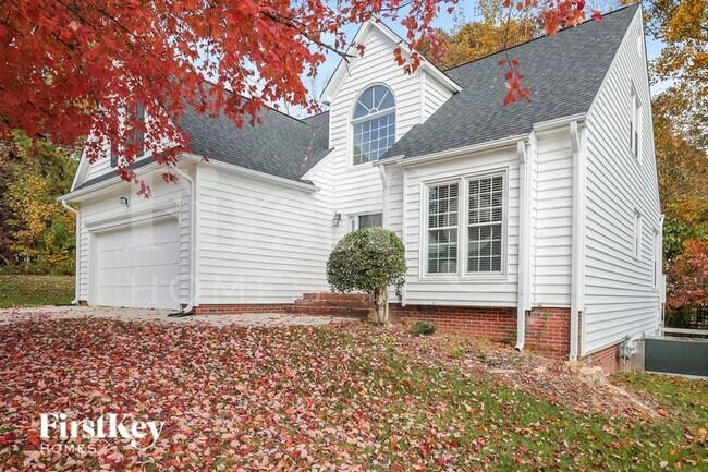 Foto del edificio - 5212 Autumn Woods Dr