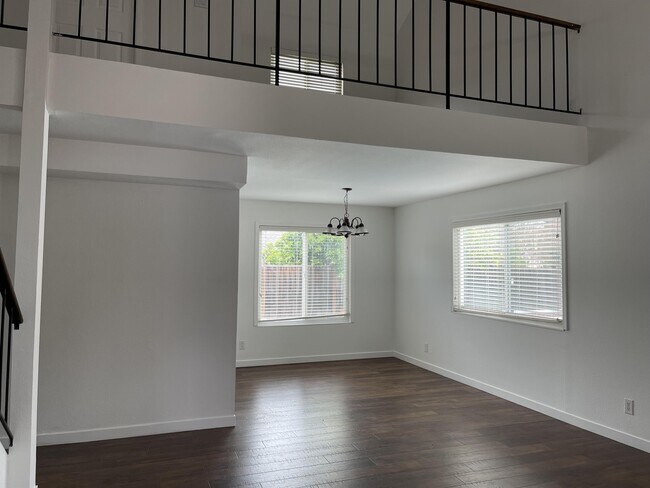 Foto del edificio - 15 Japala Ct