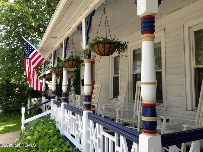 Building Photo - 74 Mt Hermon Way