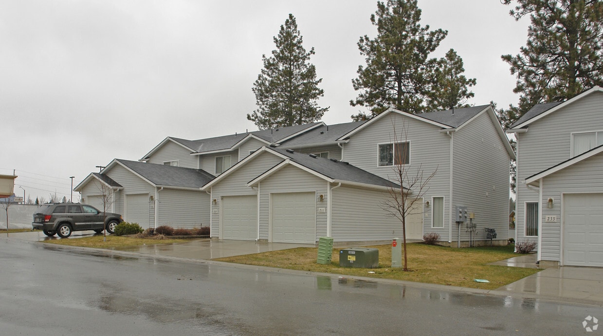 205211 E Shelby Ln, Coeur d'Alene, ID 83815 Apartments in Coeur d