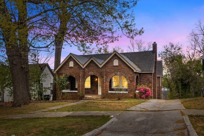 Building Photo - 1635 43rd Street Ensley