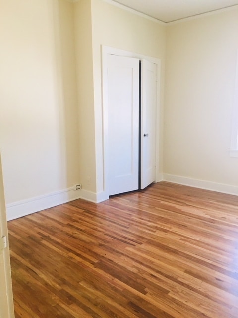 Building Photo - Coming Soon - Charming Beach Bungalow - wi...