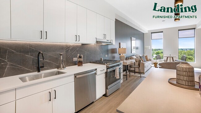 Foto del edificio - 2404 Navigation Blvd