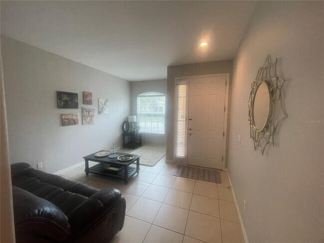 Building Photo - 2113 Cypress Villas Dr