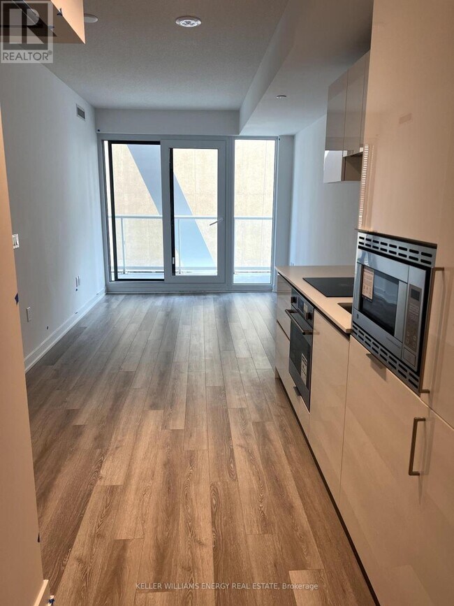 Photo du bâtiment - 230 Simcoe St