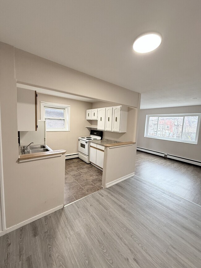 Photo du bâtiment - 1590 Ouellette Ave