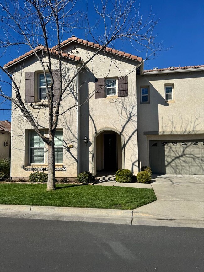 Foto del edificio - MOVE IN READY!! 3 BEDROOM 2 1/2 BATH HOME FOR RENT IN VILLAS AT COPPER VALLEY