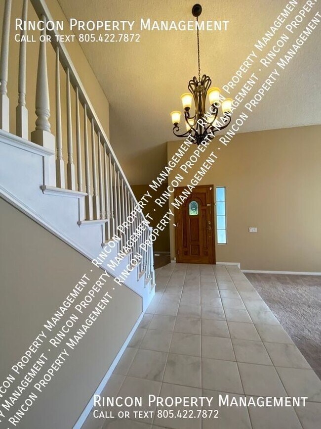 Building Photo - 6033 Tahoe Pl