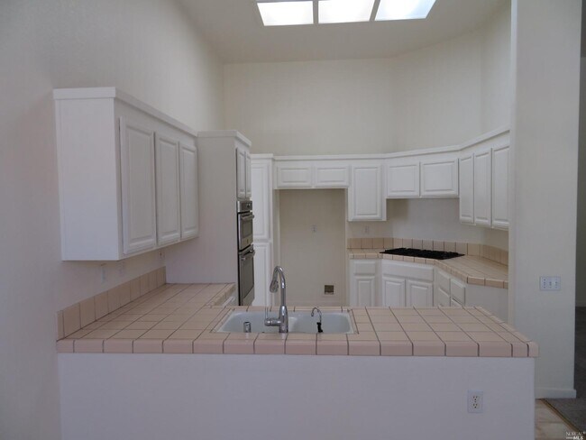Foto del edificio - 3288 Ascot Ct