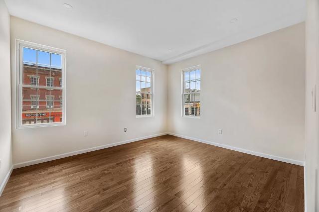 Foto del edificio - 2 bedroom in Long Island City NY 11105