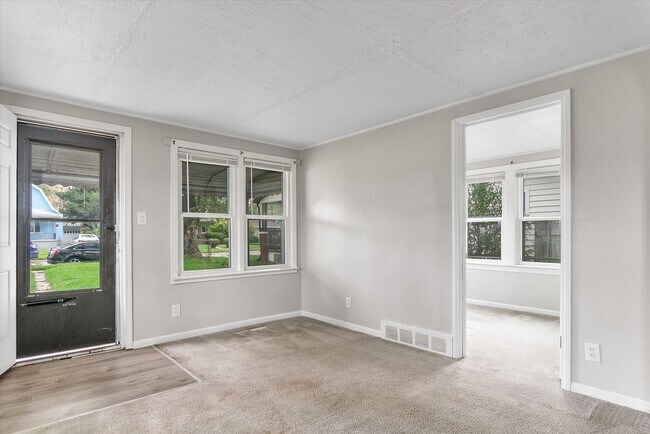 Building Photo - 8062 Chalmers Ave