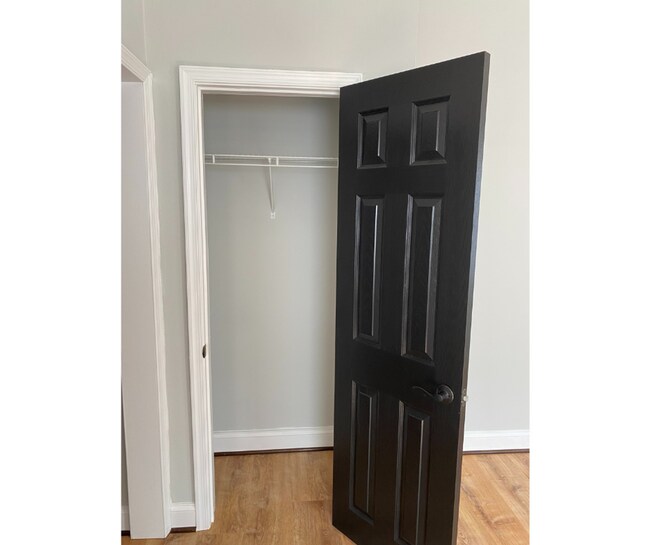 Foto del edificio - 2501 Linden Ave