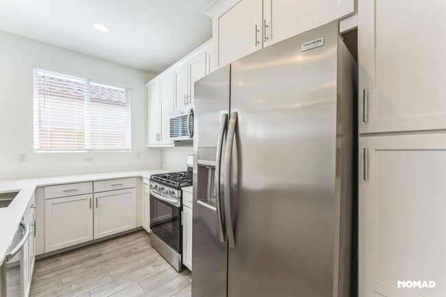 Foto del edificio - Charming 1BR Condo/Apartment in San Tan Va...