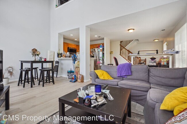 Foto del edificio - 2 br, 2.5 bath House - 608 Rosewood Drive