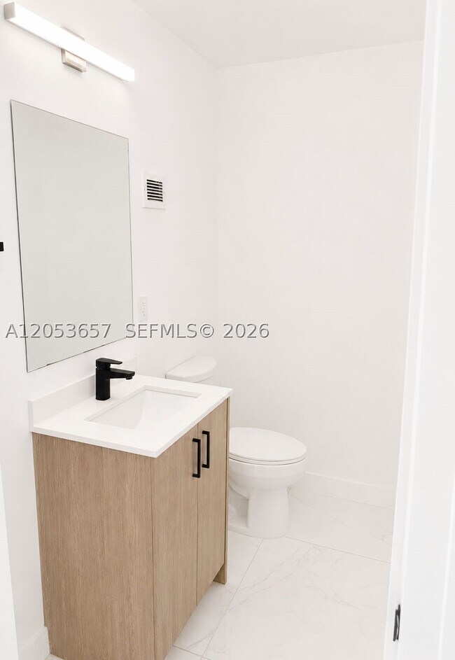 Building Photo - 26221 SW 138th Ct