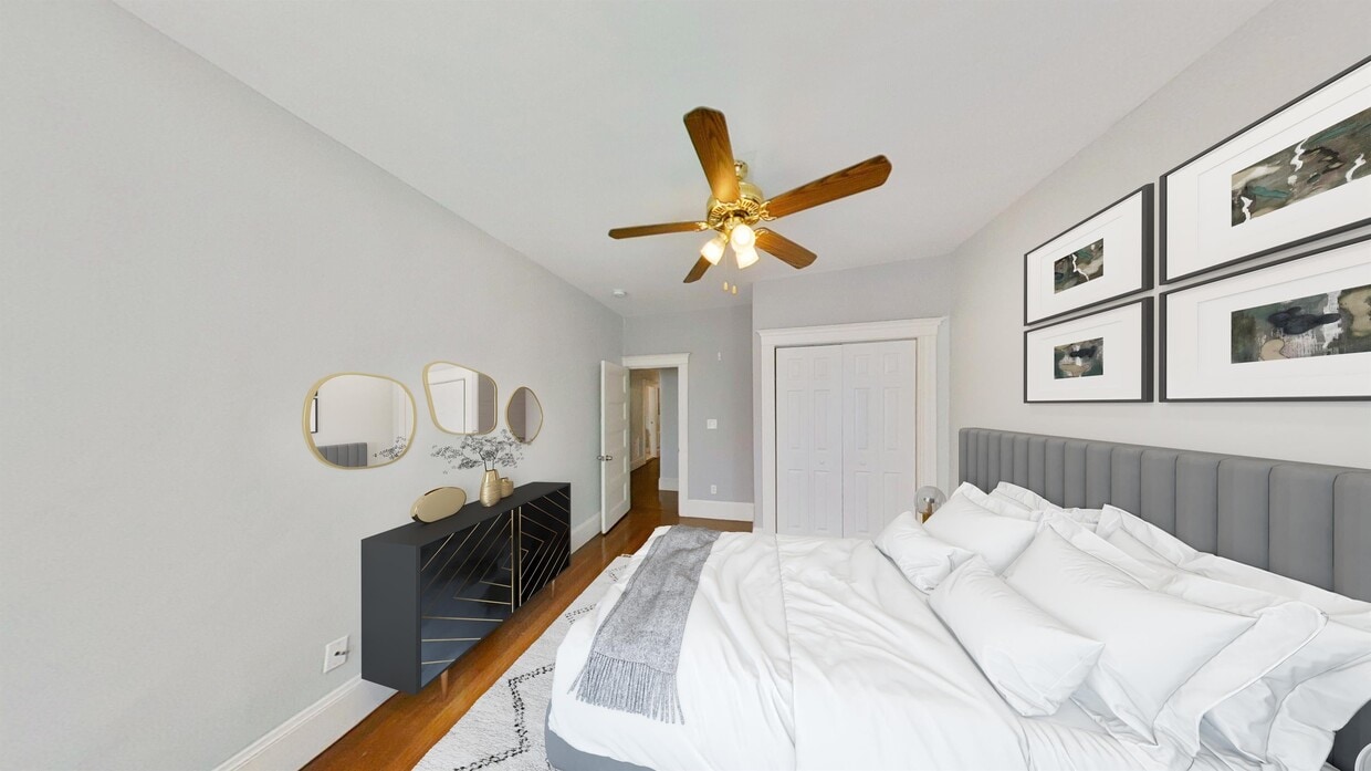 Photo - 737 Parker Street