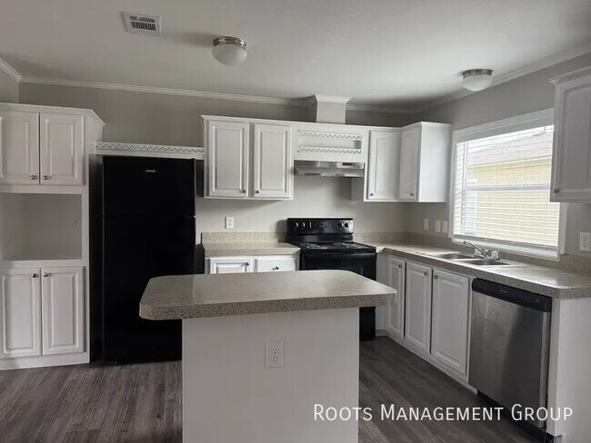 Foto del edificio - 15927 Clarke Springs Dr