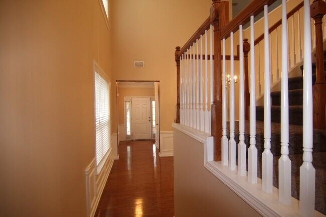 Building Photo - 3380 Archgate Ct